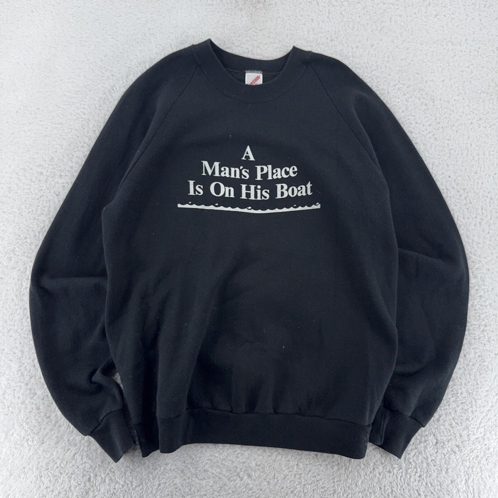 vintage‎ 90s A MAN'S PLACE IS ON HIS BOAT CREWNECK SWEATSHIRT MEDIUM/LARGE joke